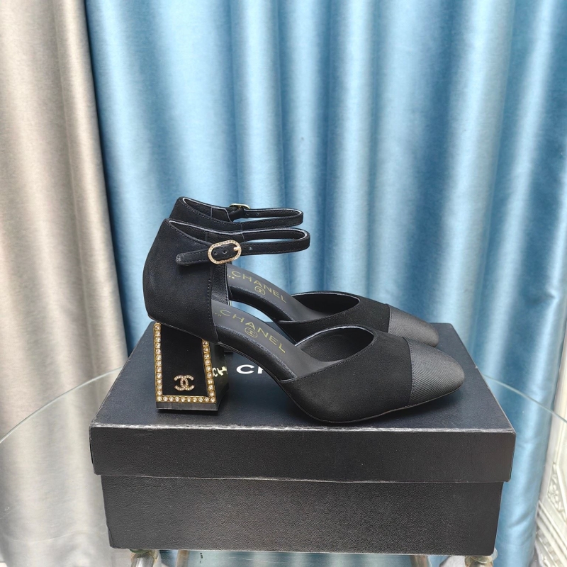 Ch*el high heels